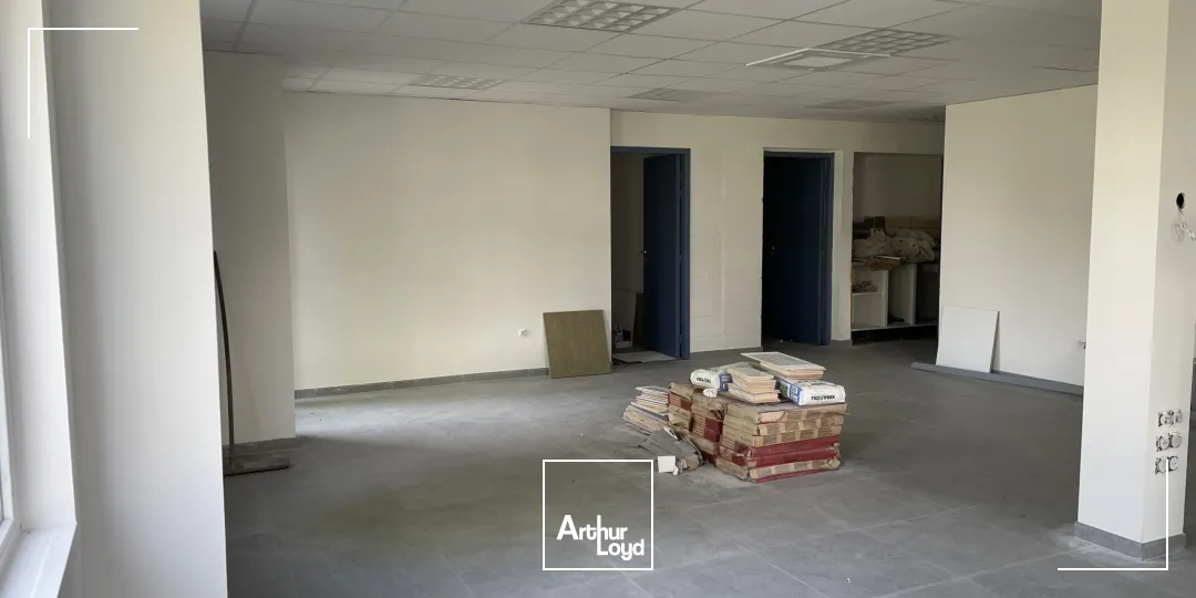 A Louer A vendre Entrepôt situé à Valenciennes