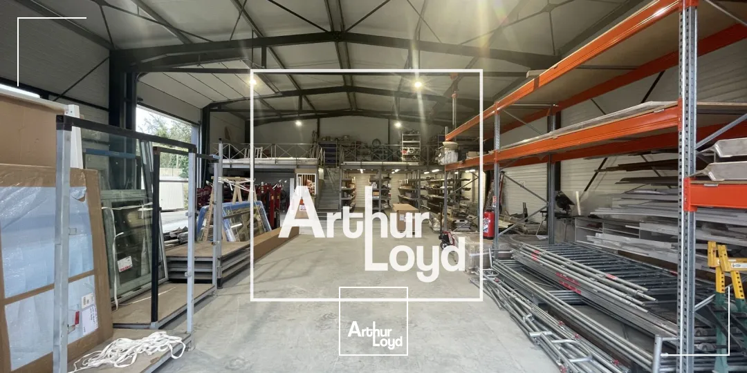 LOCAL D'ACTIVITE A LOUER DE 321 m2