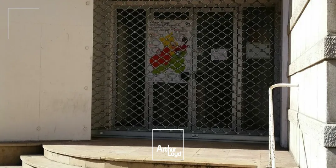 BUREAUX à LOUER de 896 m²