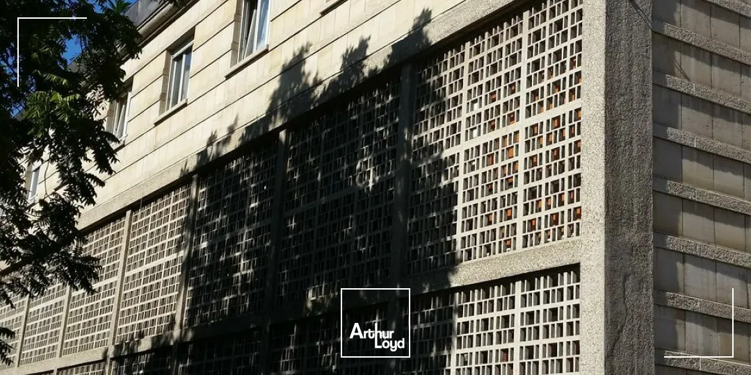 BUREAUX à LOUER de 896 m²