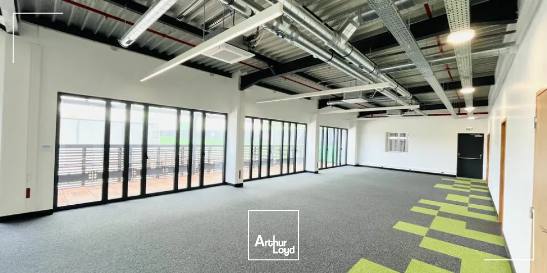 A LOUER - CELLULES LOGISTIQUES - 31 470 m (divisible 6 000 m2)