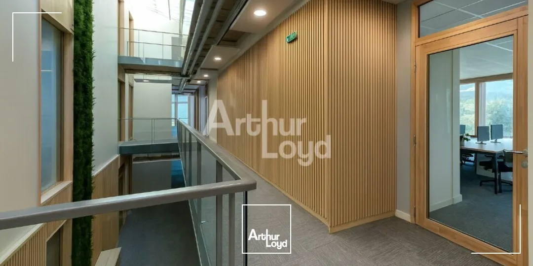 A LOUER ET A VENDRE- BUREAUX NEUFS PARC DES GLAISINS