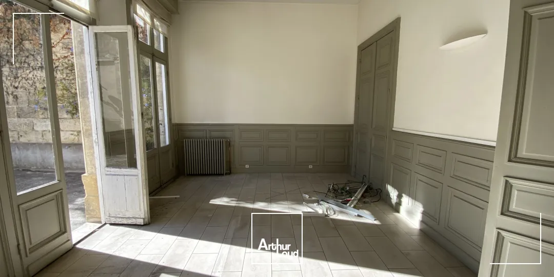 A vendre ou à louer - Immeuble de bureaux au coeur de Bordeaux
