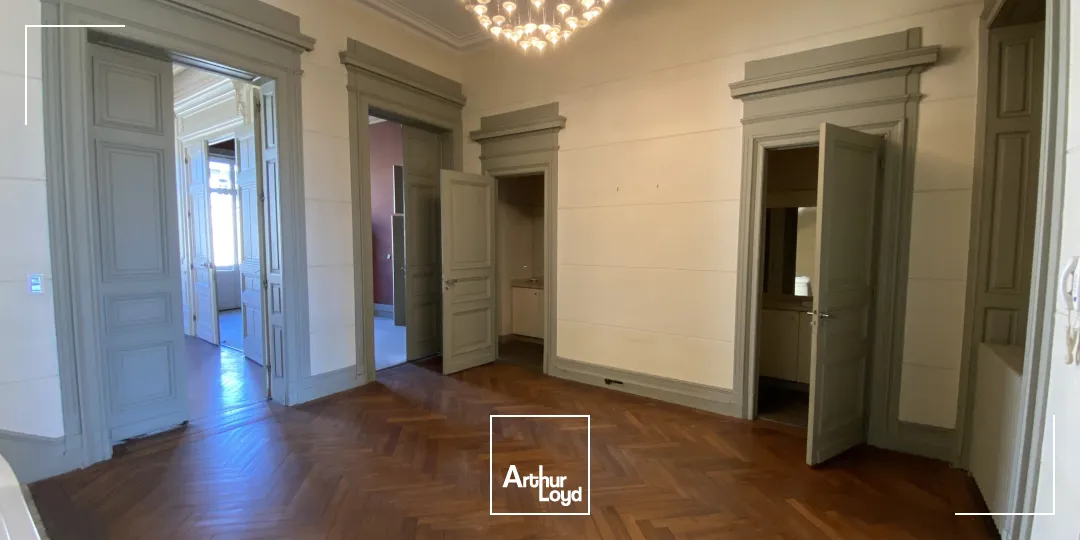 A vendre ou à louer - Immeuble de bureaux au coeur de Bordeaux