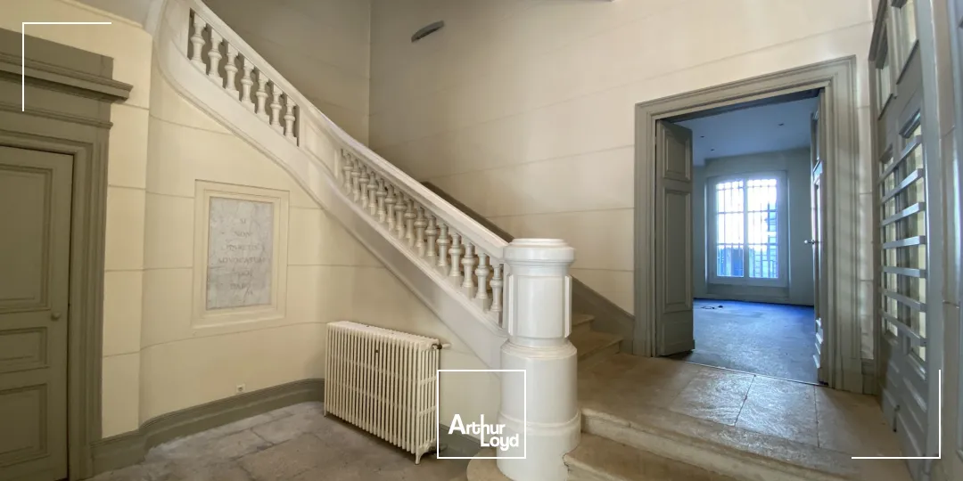 A vendre ou à louer - Immeuble de bureaux au coeur de Bordeaux