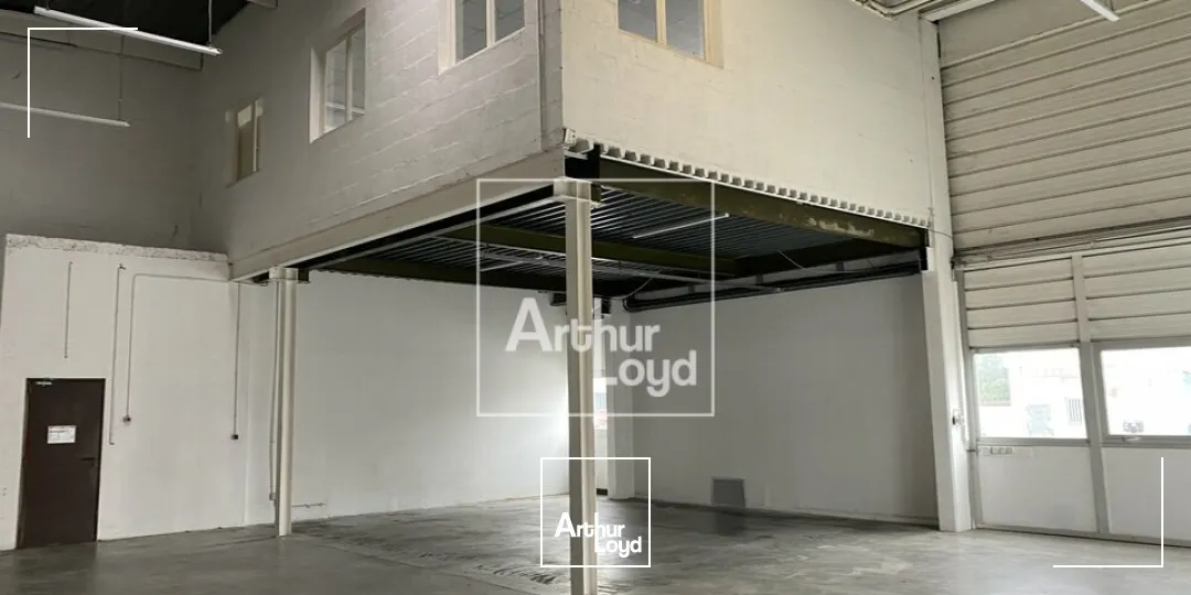 Locaux à louer - ESSONNE