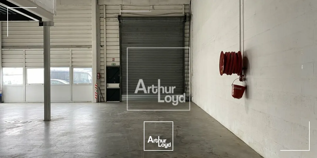 Locaux à louer - ESSONNE