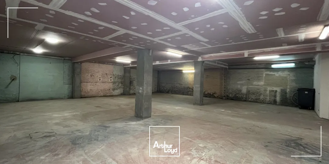 À LOUER - LOCAL D'ACTIVITÉ DE 300M2 - SAINT-QUENTIN