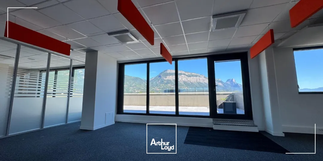 BUREAUX A LOUER 4ème ETAGE - 253 m² - SMH