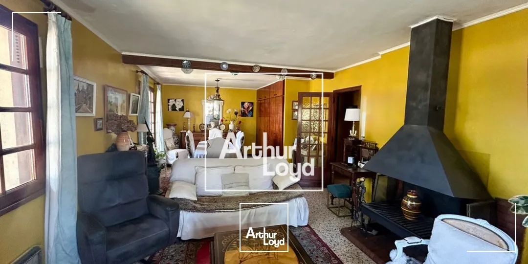 ENTREPOT ET LOGEMENT A LA VENTE AVEC FONCIER 