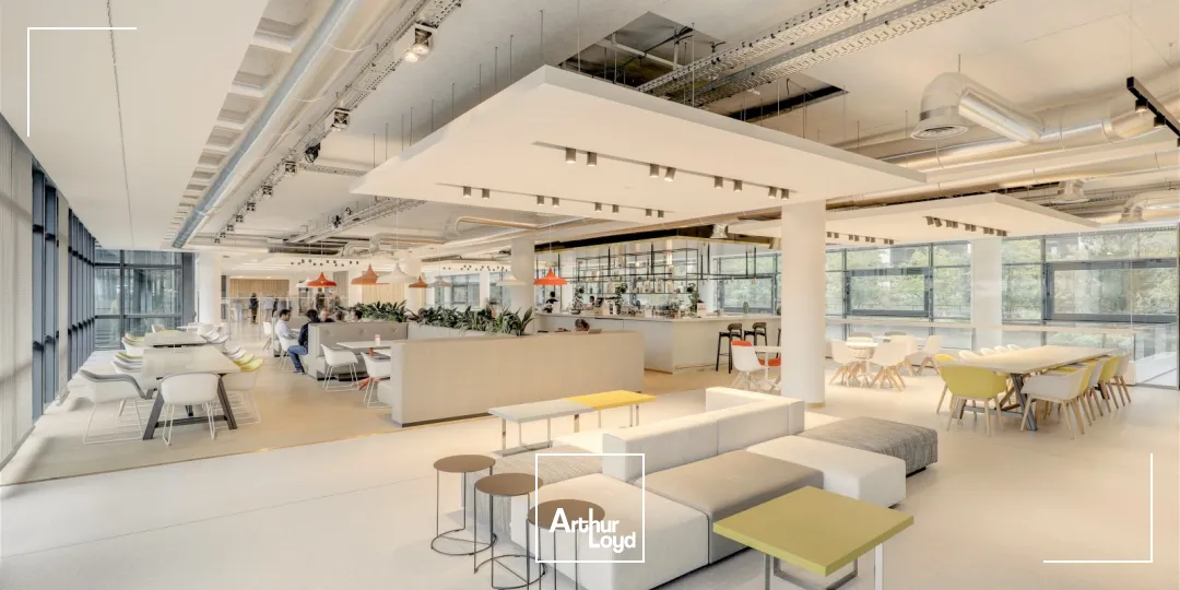 Bureaux rénovés à louer - prestations haut de gamme avec terrasses et jardins - MAGNETIK Paris 14 Porte d'Orléans