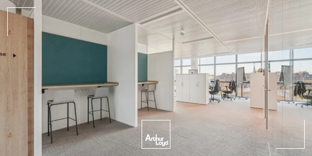 Bureaux rénovés à louer - prestations haut de gamme avec terrasses et jardins - MAGNETIK Paris 14 Porte d'Orléans