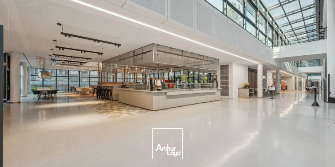 Bureaux rénovés à louer - prestations haut de gamme avec terrasses et jardins - MAGNETIK Paris 14 Porte d'Orléans
