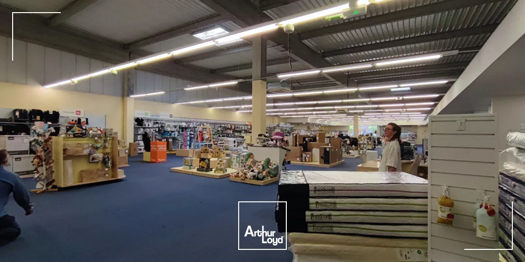 Cellule commerciale d'environ 1 000 m² Limoges - LE VIGEN