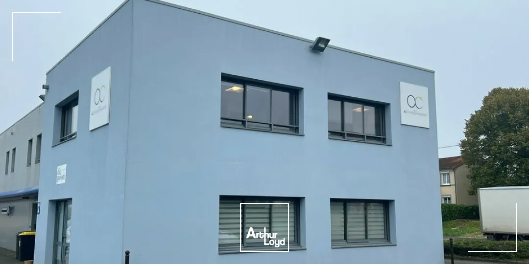 BUREAUX À LOUER À NIORT  EMPLACEMENT STRATÉGIQUE À DEUX PAS DE LA ROCADE !