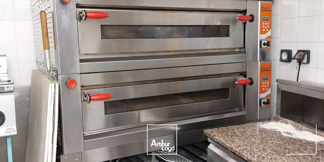 Restaurant à louer avec droit au bail - Centre-ville historique - Hyères