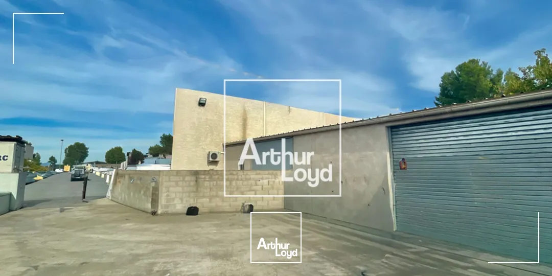 Location local d'activité 110 m² - Accessibilité optimale et cour privative - Arthur Loyd Montpellier