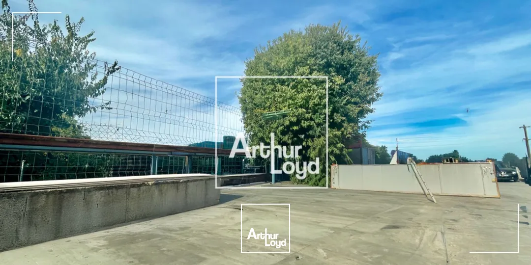 Location local d'activité 110 m² - Accessibilité optimale et cour privative - Arthur Loyd Montpellier