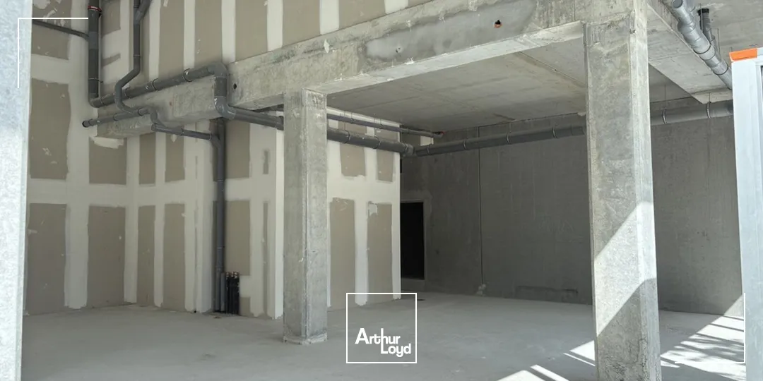 Local commercial neuf - 220 m2 - Fleury les Aubrais