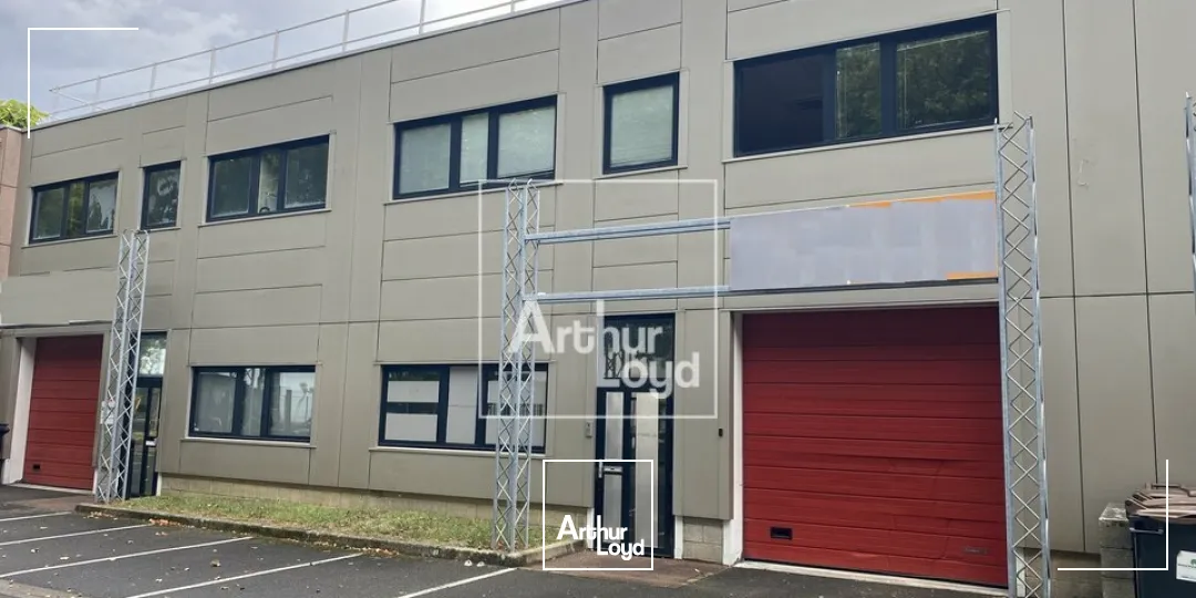 BONDOUFLE - PETITS ENTREPOTS A LOUER