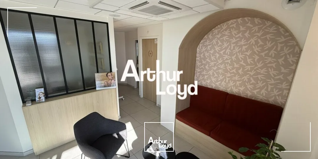 À vendre  192 m² de Bureaux au dernier étage, avec terrasse privative de 170 m²