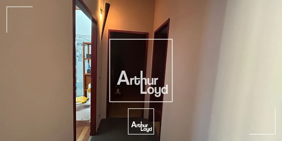 Local d'activités à vendre