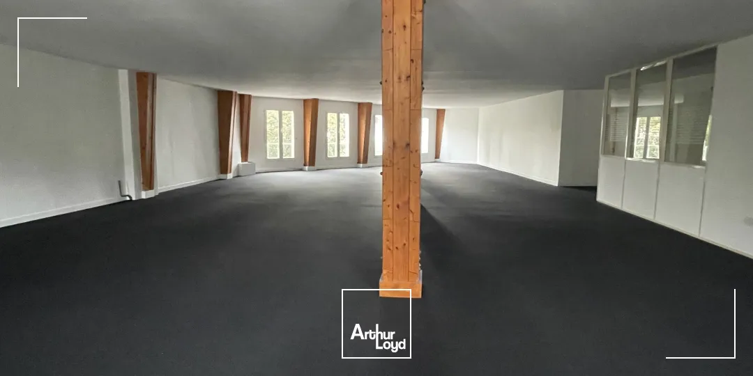 Bureaux en hyper centre ville de Rouen avec places de parking 