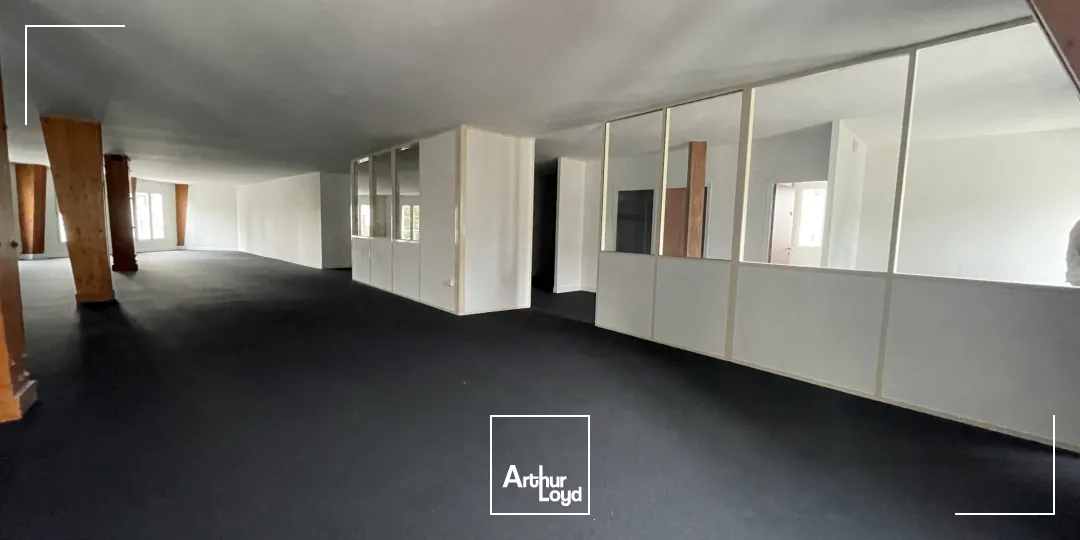Bureaux en hyper centre ville de Rouen avec places de parking 