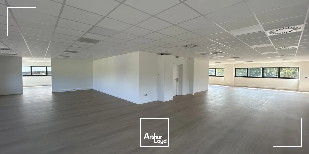 Plateau de bureaux rénovés à louer - Mérignac Cadera Sud