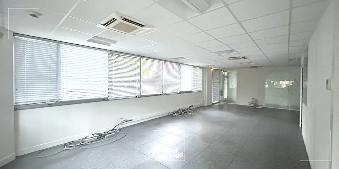 A louer - Plateau de 222 m² de bureaux climatisés - Mérignac à proximité du tram