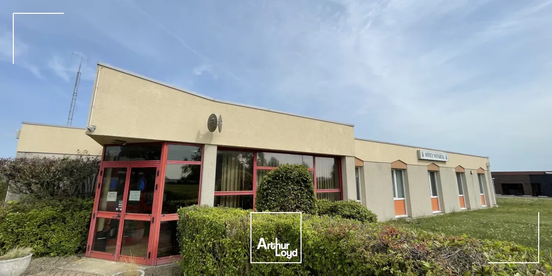 Bureaux à vendre à LA MADELEINE DE NONANCOURT 27320