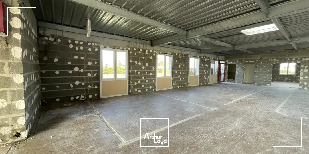 Bureaux à vendre à LA MADELEINE DE NONANCOURT 27320