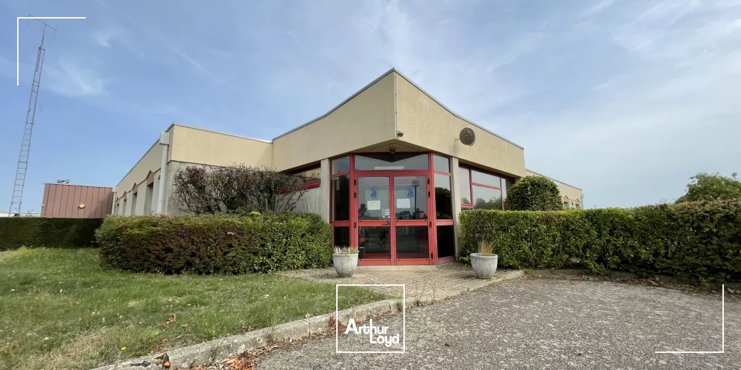 Bureaux à vendre à LA MADELEINE DE NONANCOURT 27320