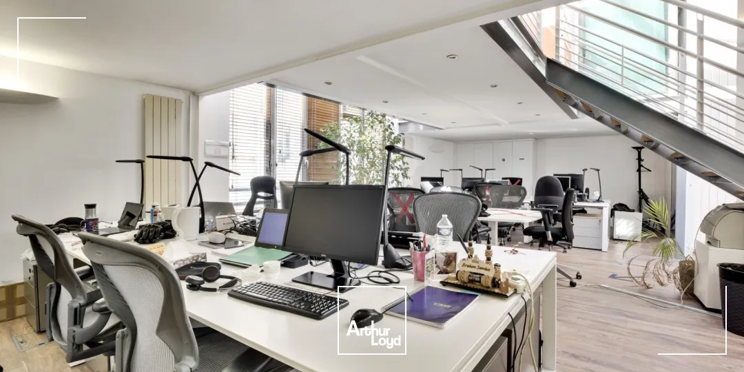 Immeuble indépendants style loft avec terrasses, à deux pas du métro Alésia.