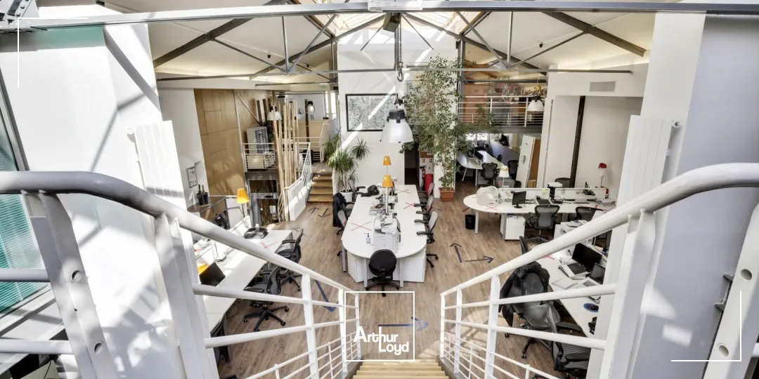 Immeuble indépendants style loft avec terrasses, à deux pas du métro Alésia.