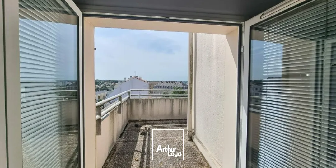 À louer  Bureaux à partir de 25 m² jusqu'à 200 m²  Centre-ville de La Roche-sur-Yon