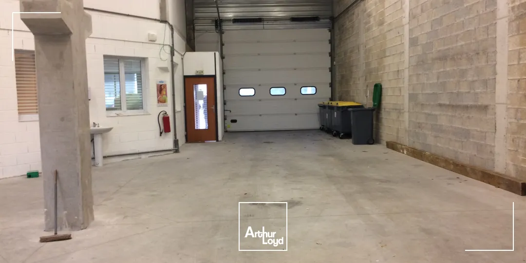 SOISSONS (02200) - ZAC des Entrepôts -Entrepôt brut loué sous bail - vente à l'investissement.