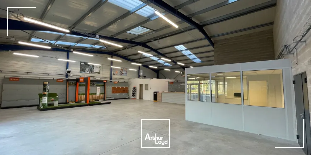 A VENDRE LOCAL D'ACTIVITÉ 483 M2 À RESSONS SUR MATZ - PROCHE A1