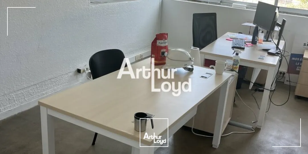 Location locaux mixtes 298 m² - Mandelieu