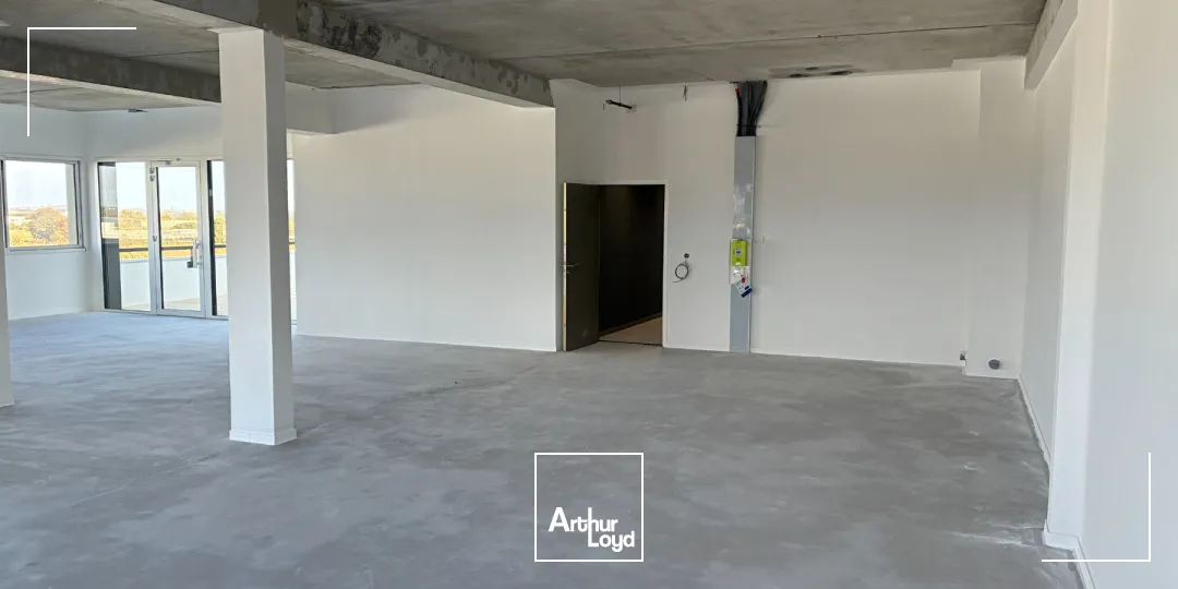 A louer Bureaux PERIGNY 154.76 m²