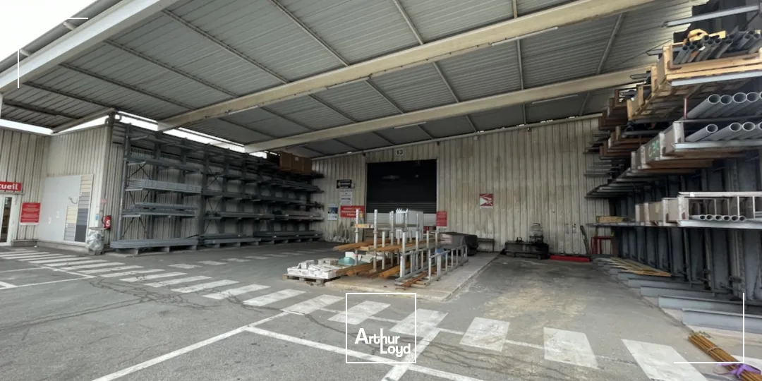 À LOUER - SITE INDUSTRIEL INDÉPENDANT D'EXCEPTION - GRANDE SYNTHE