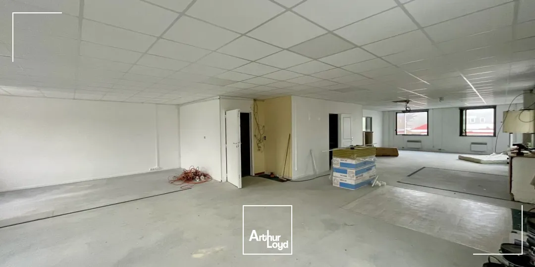 Location espace de bureaux 150 m² - Pilaterie -Wasquehal / Villeneuve d'Ascq, rénové