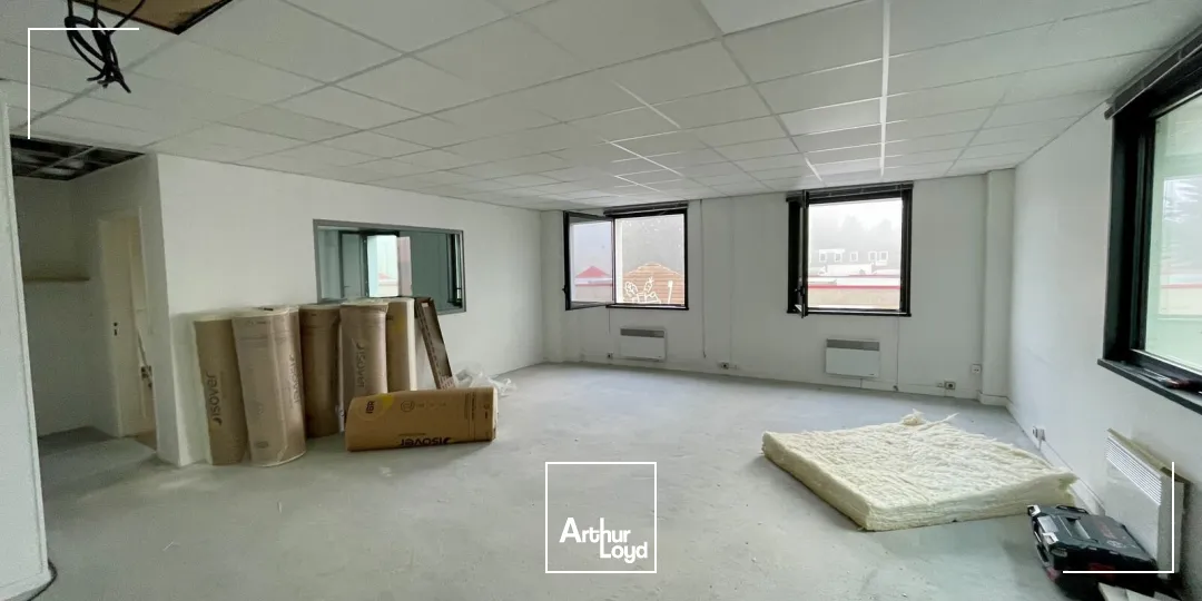 Location espace de bureaux 150 m² - Pilaterie -Wasquehal / Villeneuve d'Ascq, rénové