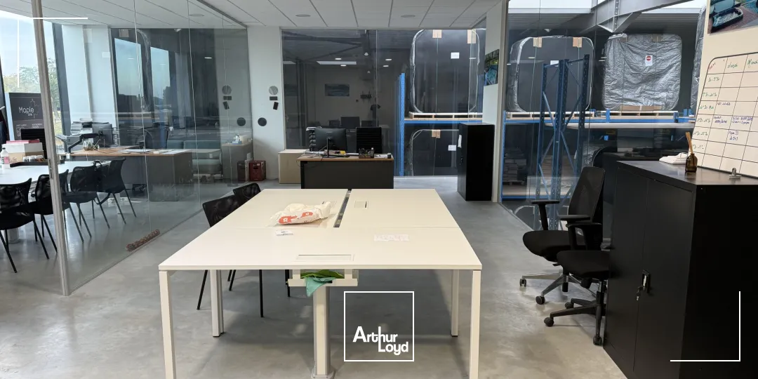 Entrepôt à louer - Neuville en Ferrain - Accès immédiat Autoroute A22