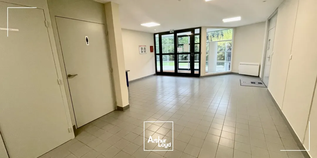 Bureaux à louer à MONT SAINT AIGNAN 76130