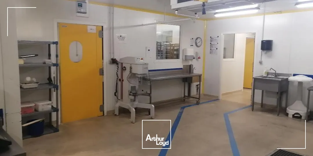 Locaux d'activité à vendre à ORLY 94310