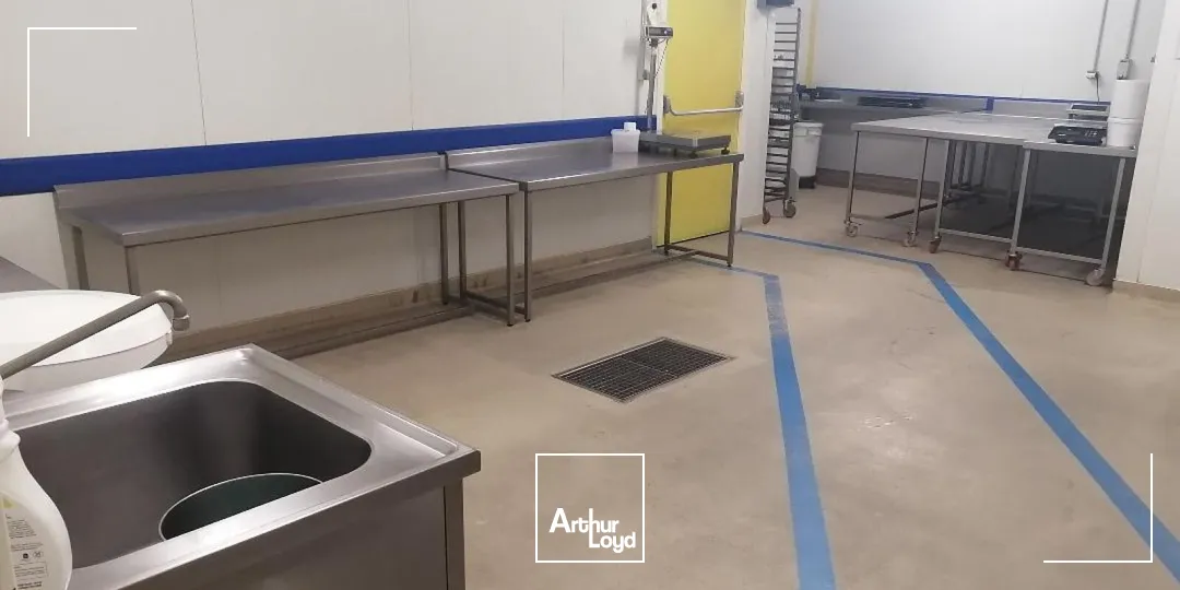 Locaux d'activité à vendre à ORLY 94310