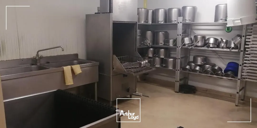 Locaux d'activité à vendre à ORLY 94310