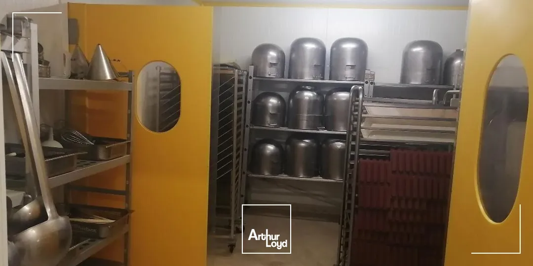 Locaux d'activité à vendre à ORLY 94310