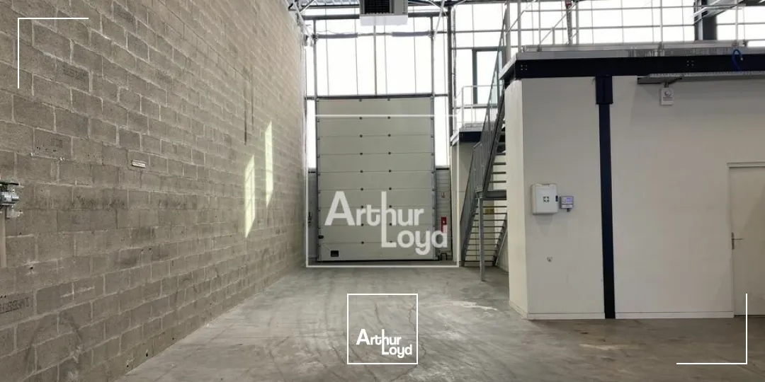 LE COUDRAY MONTCEAUX - Local d'activité à louer 